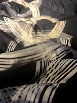 Snapshot of Trist4n939 chatting on November 16, 2025, 12:27 am Trist4n939 online show from November 16, 2025, 12:27 am