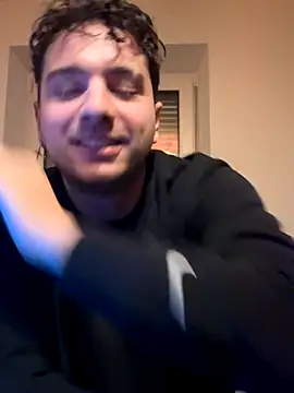 Snapshot of lukassmiile chatting on November 16, 2025, 3:34 am lukassmiile online show from November 16, 2025, 3:34 am