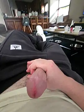 Cheekoy06 online show from November 16, 2025, 12:11 pm