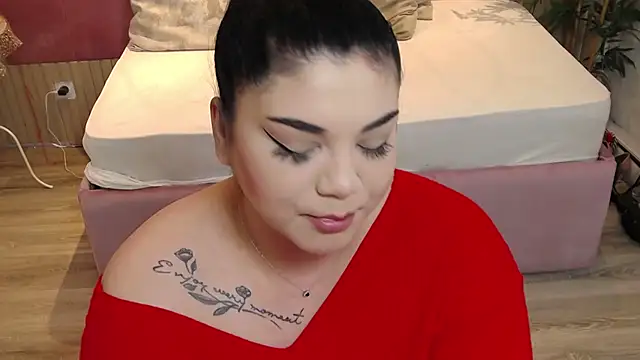 SpicyCarlaXX online show from February 12, 2026, 7:20 pm