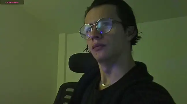 Brandon starkk online show from April 11, 2026, 11:14 am