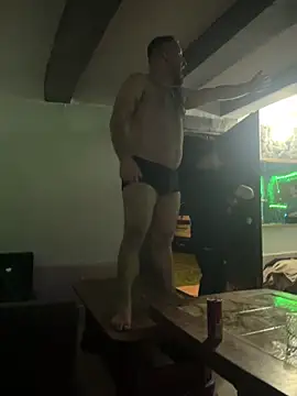 Andreiandu23 online show from April 12, 2026, 7:30 pm