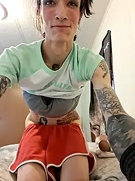 Snapshot of MaitressePomme3 chatting on November 28, 2025, 1:25 pm MaitressePomme3 online show from November 28, 2025, 1:25 pm