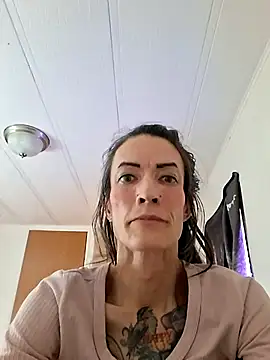 Snapshot of MaitressePomme3 chatting on December 4, 2025, 2:37 pm MaitressePomme3 online show from December 4, 2025, 2:37 pm