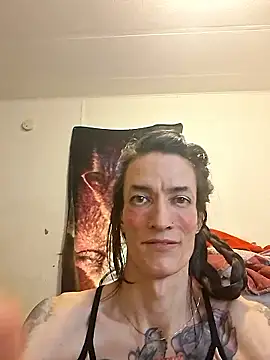 Snapshot of MaitressePomme3 chatting on January 12, 2026, 2:11 pm MaitressePomme3 online show from January 12, 2026, 2:11 pm