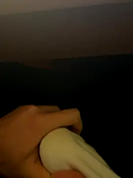 Snapshot of Vickmaple chatting on November 17, 2025, 6:57 pm Vickmaple online show from November 17, 2025, 6:57 pm