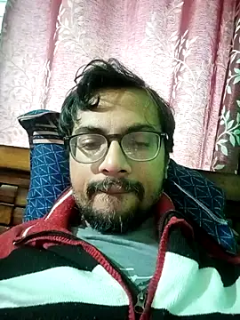 Rajkinky2028 online show from November 30, 2025, 9:35 am