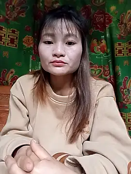 Lee-Thee online show from December 2, 2025, 1:22 am