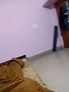 Snapshot of ROCKER0UDI chatting on November 28, 2025, 7:16 pm ROCKER0UDI online show from November 28, 2025, 7:16 pm