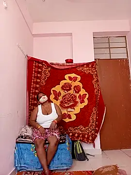 CUTE-LOVE-SWEETS online show from April 24, 2026, 4:26 am