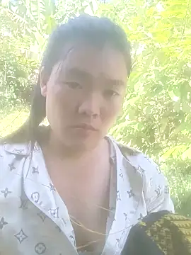 meomeo-00 online show from November 28, 2025, 7:00 am