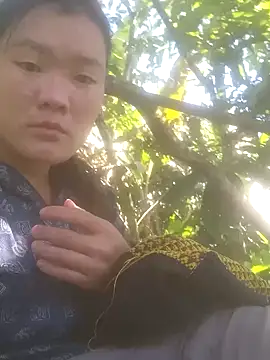 meomeo-00 online show from November 30, 2025, 2:26 am