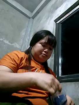 Snapshot of Ava-120 chatting on February 10, 2026, 2:21 pm Ava-120 online show from February 10, 2026, 2:21 pm