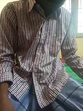 Snapshot of Shadow_Guy chatting on December 4, 2025, 4:44 am Shadow Guy online show from December 4, 2025, 4:44 am