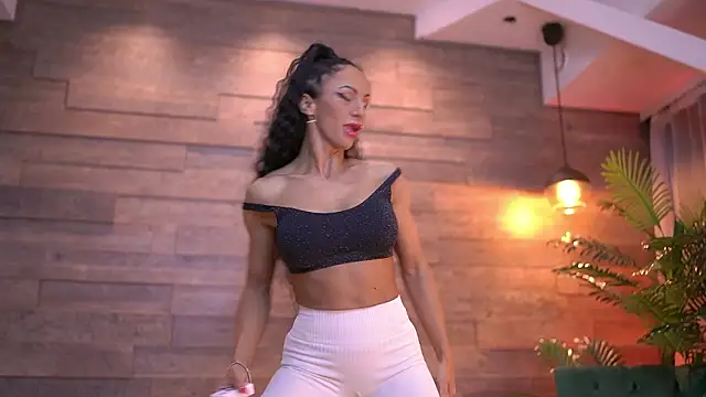 XenaBloom online show from February 25, 2026, 4:11 am