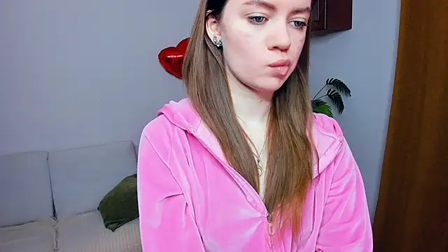 Snapshot of AngelesBenitz chatting on February 13, 2026, 7:04 am AngelesBenitz online show from February 13, 2026, 7:04 am