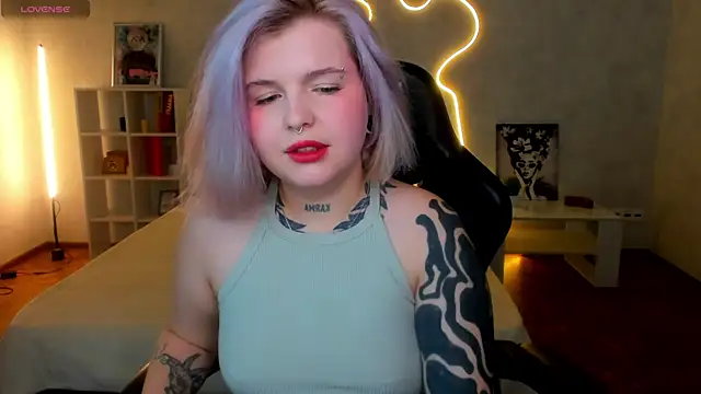 shadow  purrr online show from November 29, 2025, 1:30 am