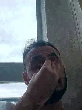 berkkderlerr online show from January 8, 2026, 9:22 am