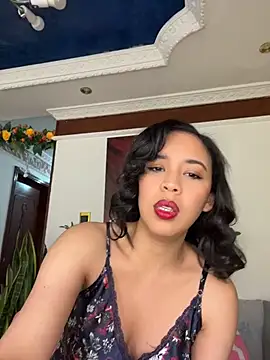 Snapshot of Esmerald_1111 chatting on June 12, 2026, 11:53 am Esmerald 1111 online show from June 12, 2026, 11:53 am
