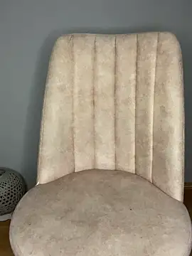 AzraBahar online show from November 19, 2025, 9:15 pm