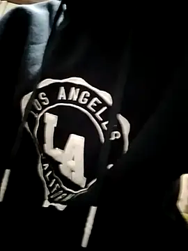 cashmoneysexxx online show from November 17, 2025, 8:47 pm