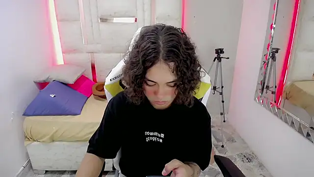 Stein 2 online show from November 18, 2025, 9:08 pm