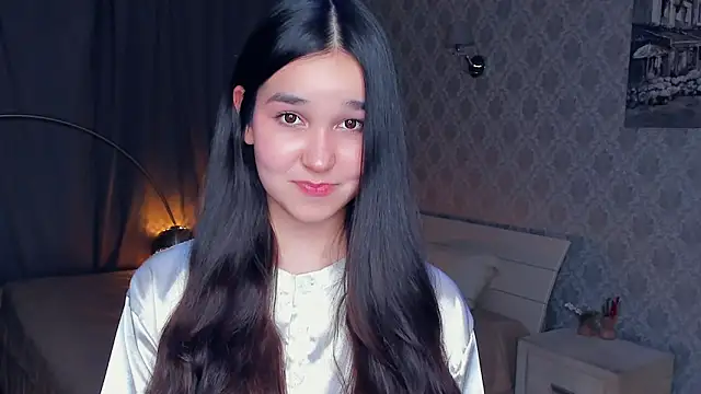 MeliaMelchiori online show from November 29, 2025, 9:18 pm