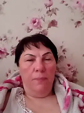 Snapshot of OliviaaSkyy chatting on April 28, 2026, 3:11 am OliviaaSkyy online show from April 28, 2026, 3:11 am