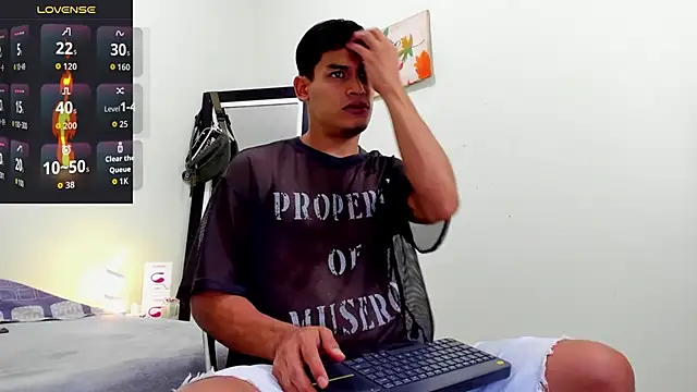 Snapshot of blorelopez chatting on March 20, 2026, 7:52 pm blorelopez online show from March 20, 2026, 7:52 pm