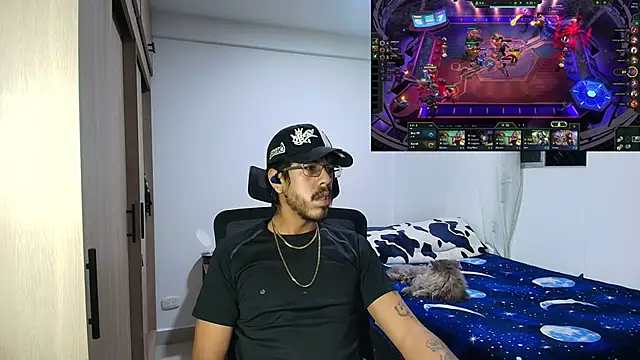 naitt  online show from December 5, 2025, 1:03 am