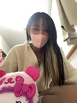 niina 1935 online show from December 1, 2025, 6:07 am