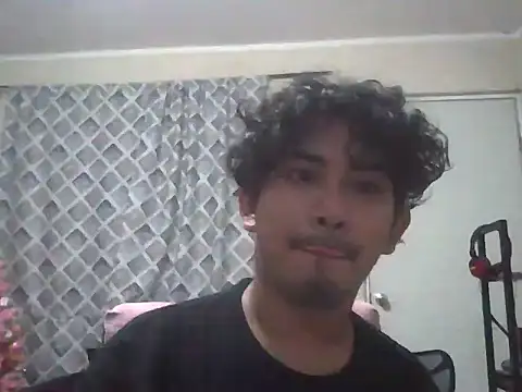 chikis 18 online show from January 9, 2026, 2:36 am