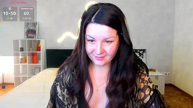 still  her online show from December 16, 2025, 1:54 am