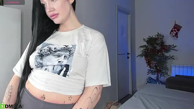 Eva lovevy online show from January 17, 2026, 8:30 am