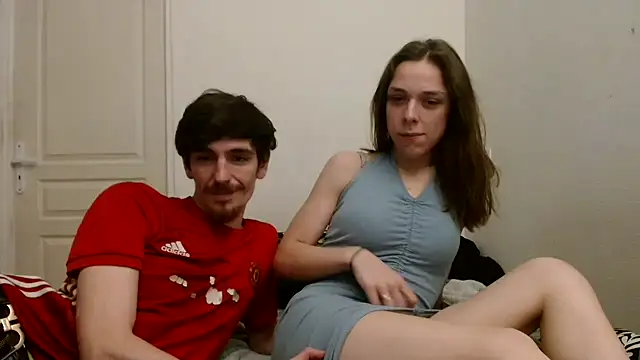 Snapshot of DuoDesir1 chatting on March 3, 2026, 3:07 pm DuoDesir1 online show from March 3, 2026, 3:07 pm