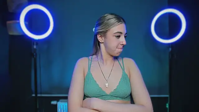 sugarplum x online show from January 13, 2026, 4:34 pm