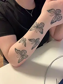 Ghostbaby02 online show from January 14, 2026, 3:06 pm