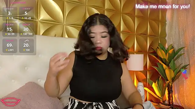 Amanda Mooree online show from April 9, 2026, 3:50 am