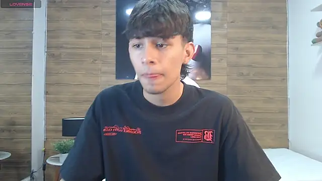 DraxBlade09 online show from April 5, 2026, 5:32 pm