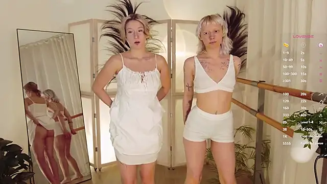 Snapshot of secretsireny chatting on November 21, 2025, 8:40 pm secretsireny online show from November 21, 2025, 8:40 pm