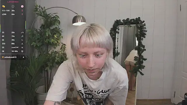 Snapshot of secretsireny chatting on December 20, 2025, 9:00 pm secretsireny online show from December 20, 2025, 9:00 pm