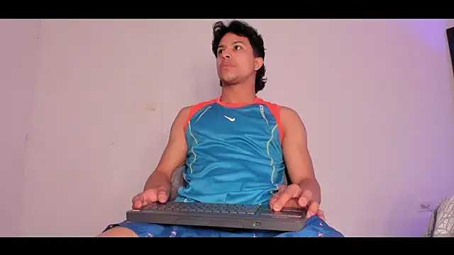 Snapshot of homerothompson chatting on November 20, 2025, 9:25 pm homerothompson online show from November 20, 2025, 9:25 pm