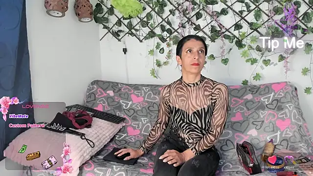 Eva moon5 online show from January 10, 2026, 8:10 pm