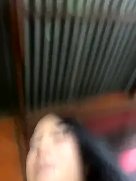 Emily 0-5 online show from December 4, 2025, 3:21 pm