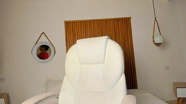 Alaska deluxe online show from February 12, 2026, 11:33 pm