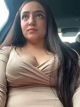 Juanita Rojas online show from November 26, 2025, 4:30 pm