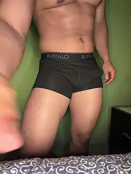 hardsexboyfit online show from November 24, 2025, 12:32 am