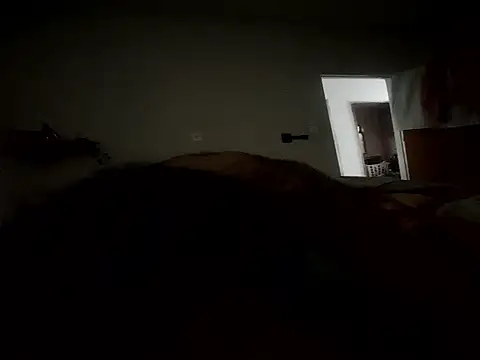 Snapshot of Bruninhahot86 chatting on November 20, 2025, 12:38 pm Bruninhahot86 online show from November 20, 2025, 12:38 pm