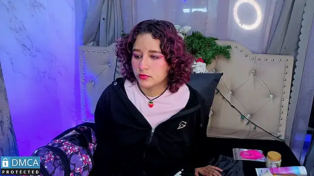 ahsly Zam online show from December 17, 2025, 3:01 am