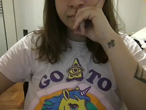 xxxluana online show from November 26, 2025, 11:17 pm